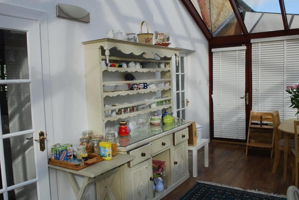 Stoneleigh Barn Bed And Breakfast เชอร์บอร์น ภายนอก รูปภาพ